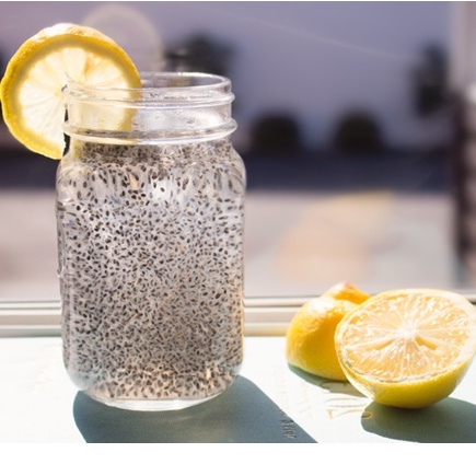 Hạt chia Úc chưng yến nấu chè dưỡng nhan