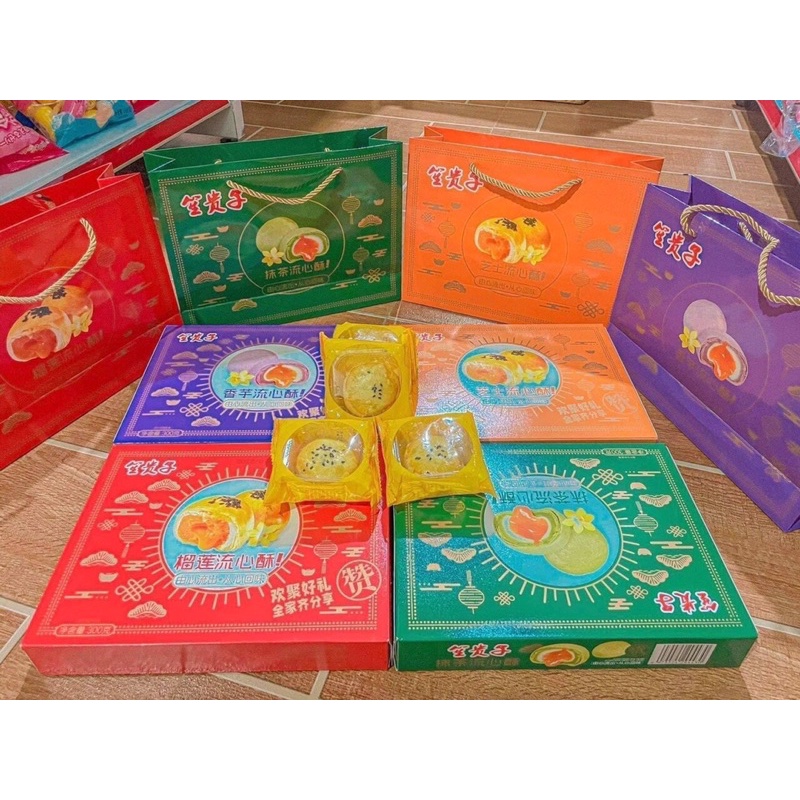 Hộp bánh trung thu lavaaaa