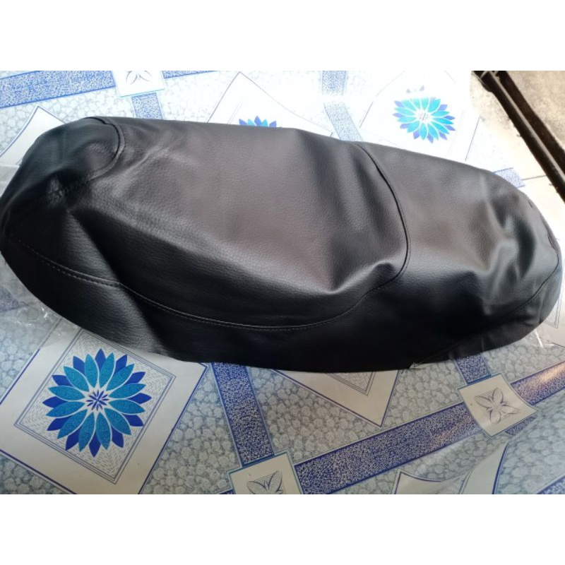 Da bọc yên xe Nouvo đời đầu