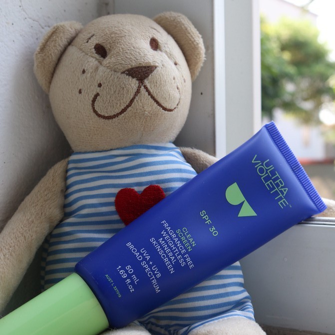 ULTRA VIOLETTE Kem Chống Nắng Clean Screen SPF30