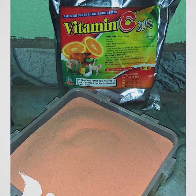 Vitamin C 20% dạng bột mịn - bổ sung Vitamin, kích thích thèm ăn cho vật nuôi (chiếc lẻ 100gr)