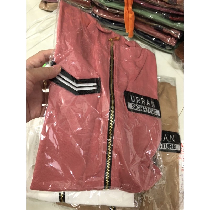 Áo thun nữ form croptop