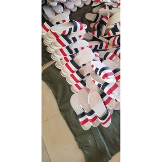 Dép bánh mỳ adidas ý