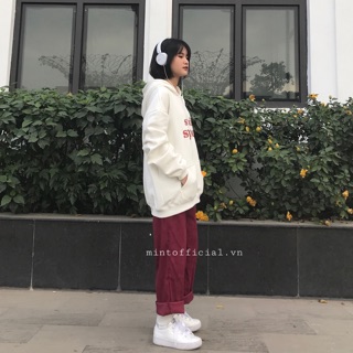 Set quần áo đỏ mận