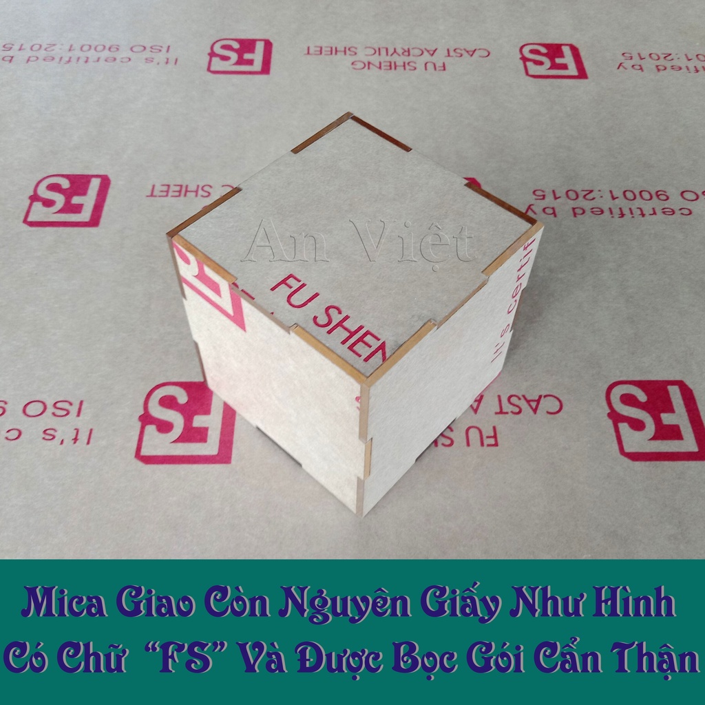 Hộp mica trong suốt trưng bày mô hình không ráp sẵn