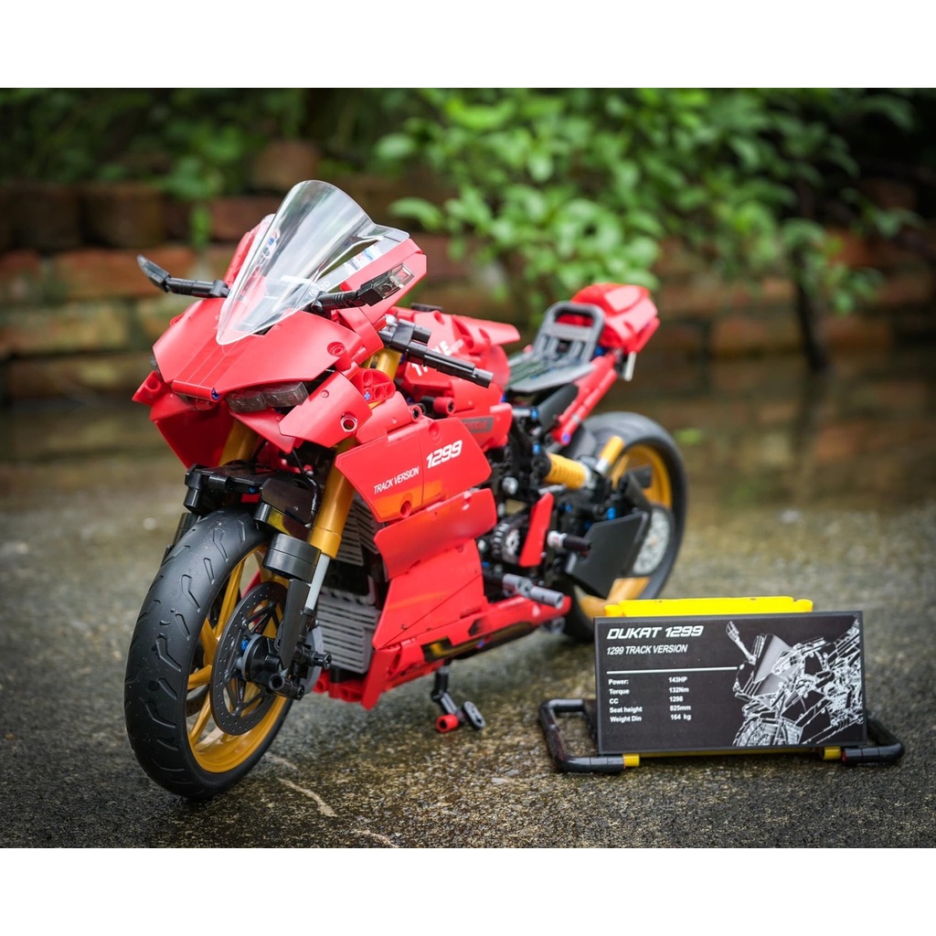Đồ chơi giáo dục Lắp Ráp mô hình xe máy Ducati V12 Motorcycle 1:5 T4020