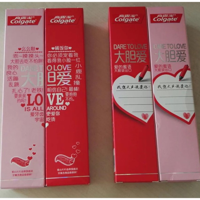 Kem đánh răng Colgate bản tình yêu - giao tuýp ngẫu nhiên (1 tuýp 130g)