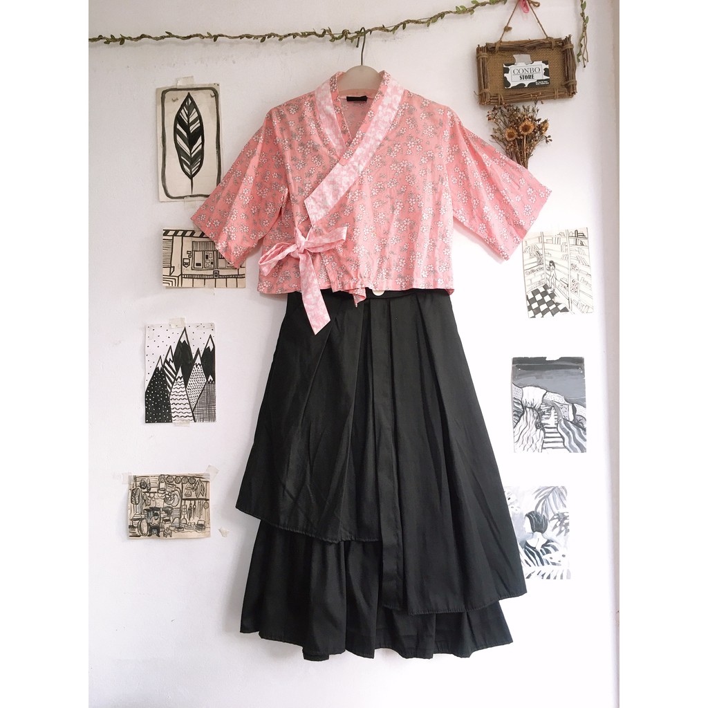 Áo hanbok hoa nhí hồng style blackpink