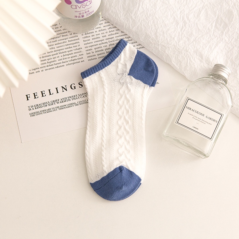 Tất vớ nữ cổ ngắn cotton mỏng thoáng hoạ tiết gấu caro xanh dương phong cách Hàn Quốc dễ thương M83