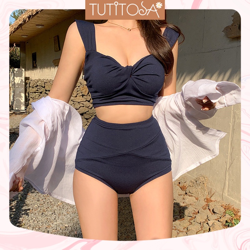 Bikini hai mảnh, Đồ tắm nâng ngực che bụng kín đáo màu xanh navy