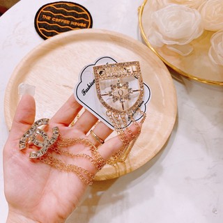 cài áo nhiều dây xích