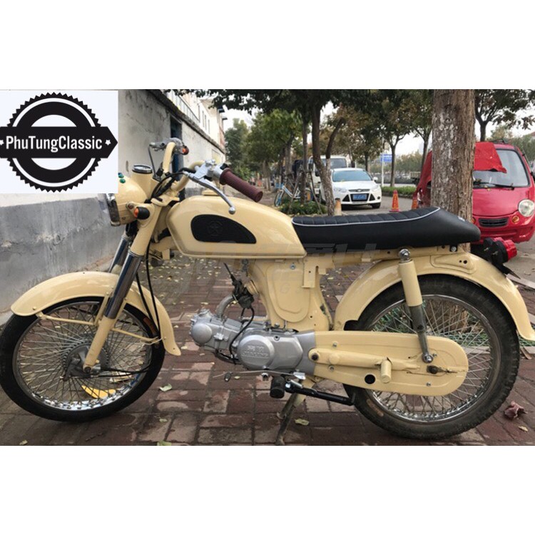 Miếng dán ốp bình xăng bằng cao su loại nhỏ