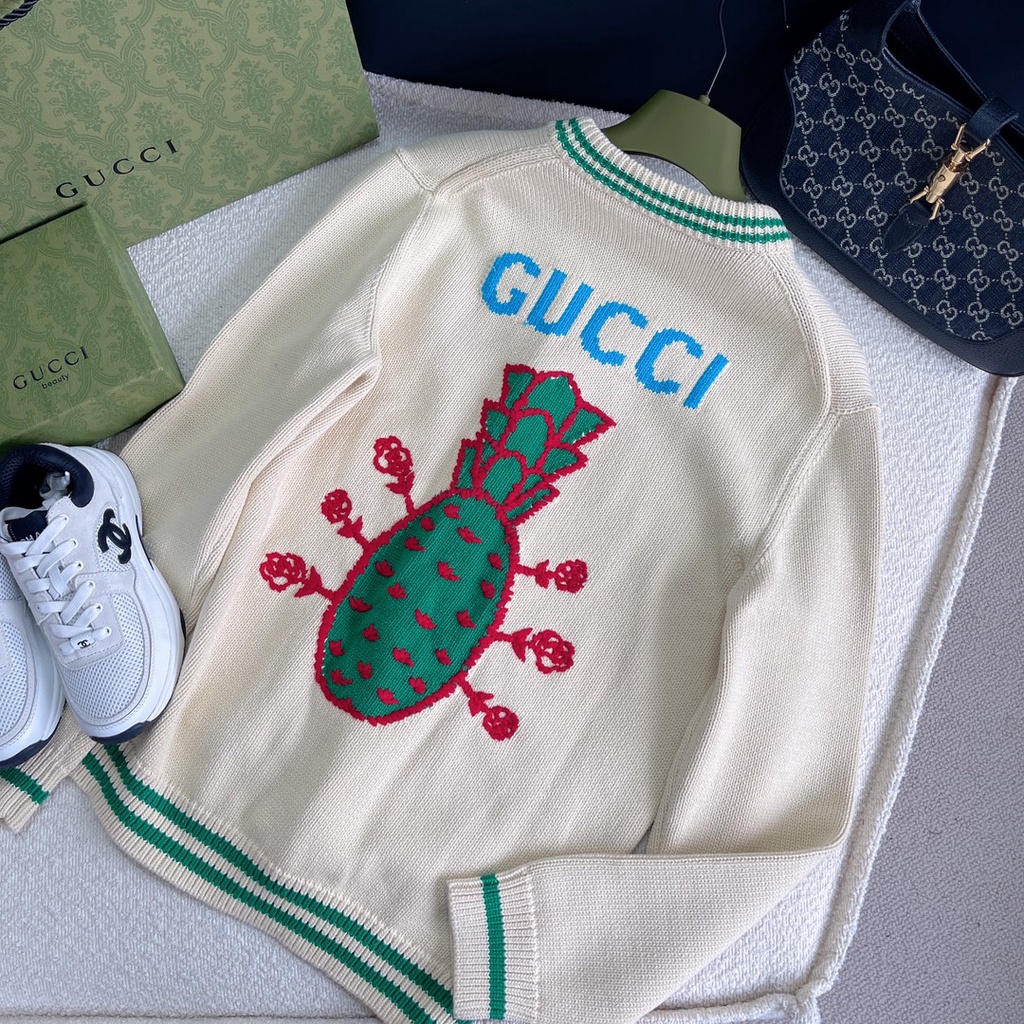 Áo khoác cardigan nữ thời trang cao cấp Gucci GC phong cách trẻ trung,thời thượng