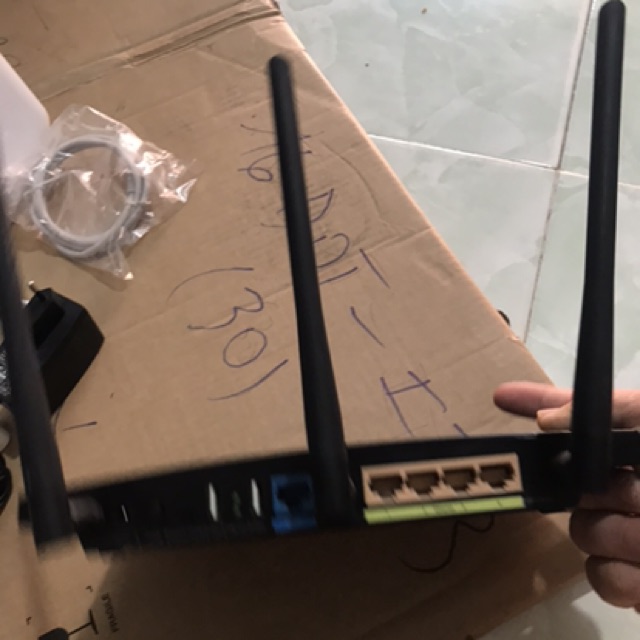 Bộ phát wifi băng tần kép N750 tp-link WDR4300 hàng qua sử dụng