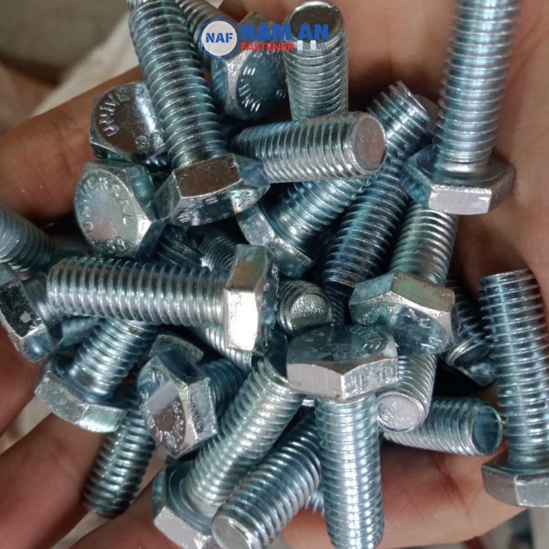 300 con Bulong M6 cấp bền 8.8, bu lông lục giác M6, chiều dài 16, 20, 25, 30mm. Màu: Đen, Vàng, Trắng