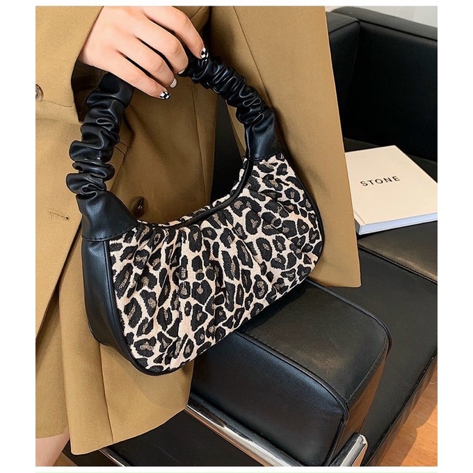 𝑭𝑹𝑬𝑬𝑺𝑯𝑰𝑷  túi kẹp nách nữ rúm họa tiết da báo sang chảnh shop tuyển sỉ