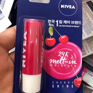Son dưỡng ẩm môi Nivea - có màu