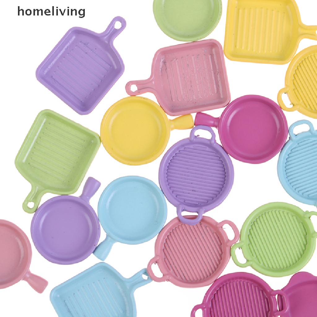 Set 4 Đĩa Kim Loại Mini Tỉ Lệ 1 / 12 Dùng Để Trang Trí Nhà Búp Bê