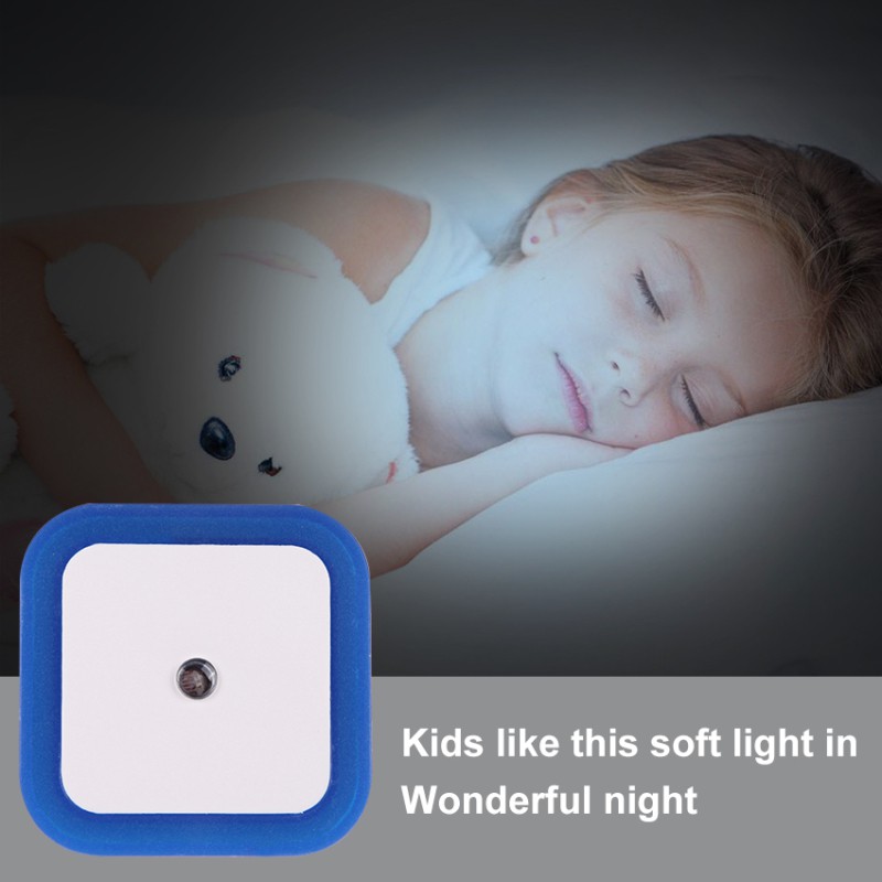 Đèn ngủ LED cảm biến tự động cắm điện trực tiếp 220V LIENVU0294 Liên Vũ Store
