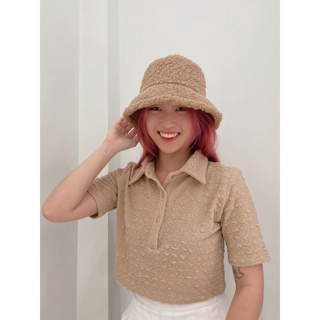Áo Polo Croptop Hoạ Tiết Nổi