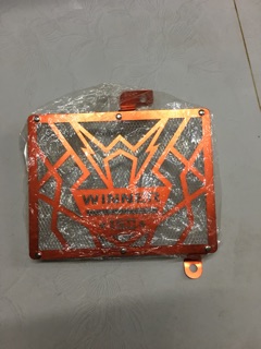 Che Két nước nhôm Winner V1