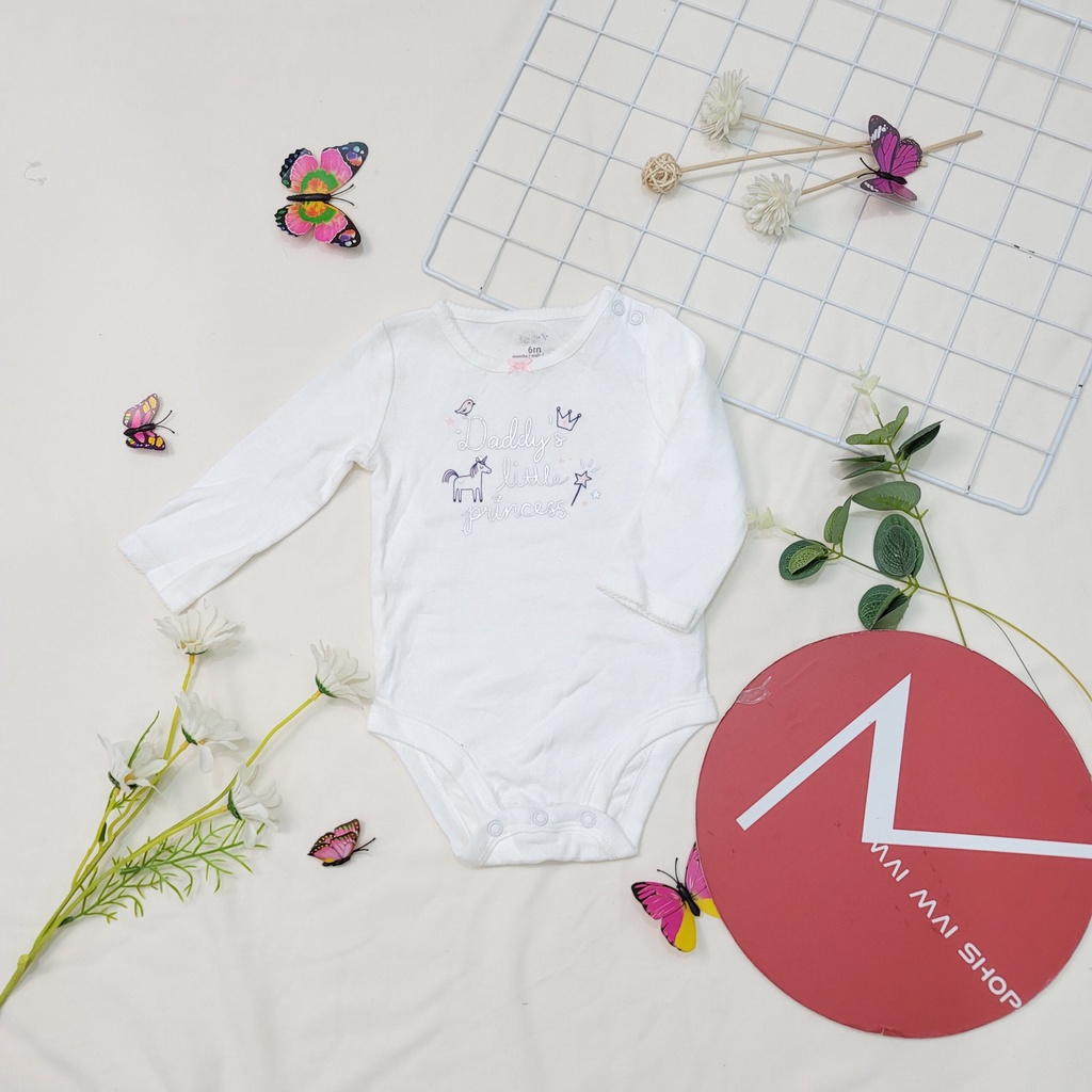 (6-9M chọn màu- Gái) Body chip TAY DÀI xuất dư cổ tròn, cổ đáp vai cho bé gái- Bộ liền thân, BODYSUIT cho bé