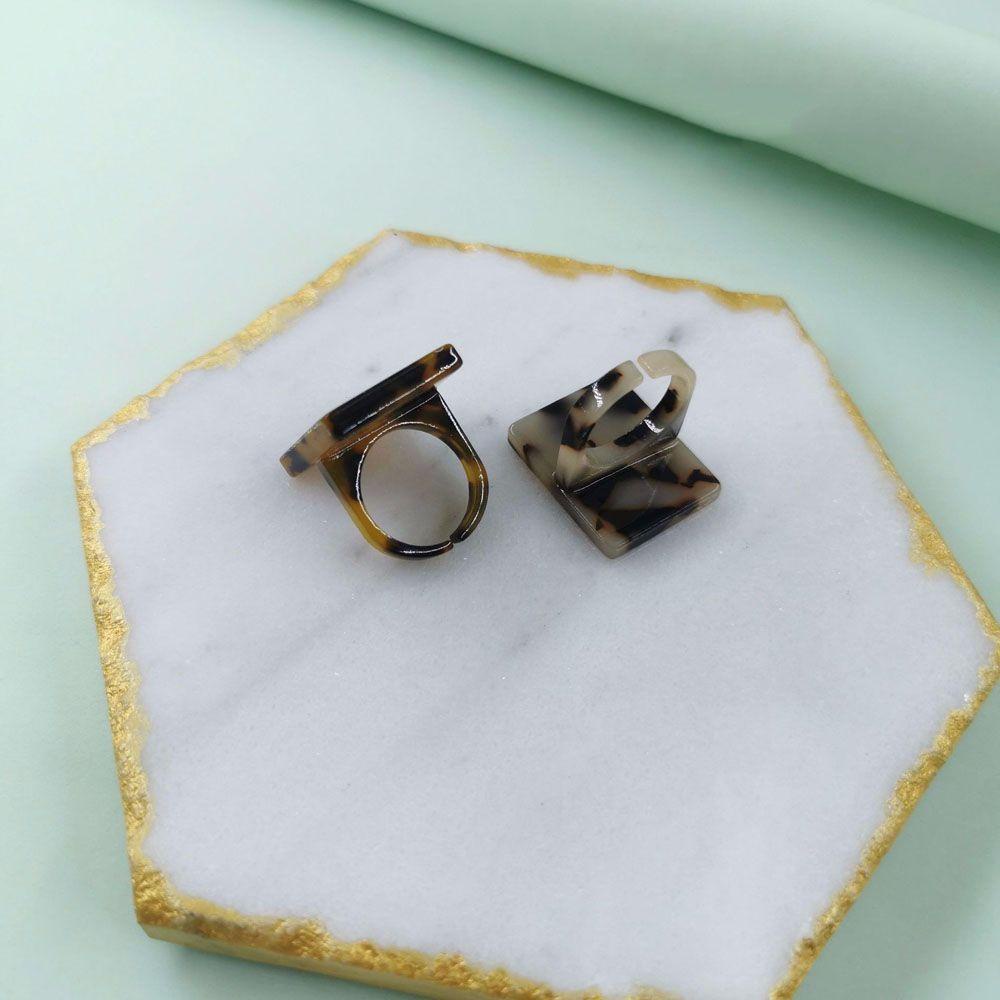 Nhẫn Resin Hình Chữ Nhật Lớn Thanh Lịch Thời Trang Hàn Quốc