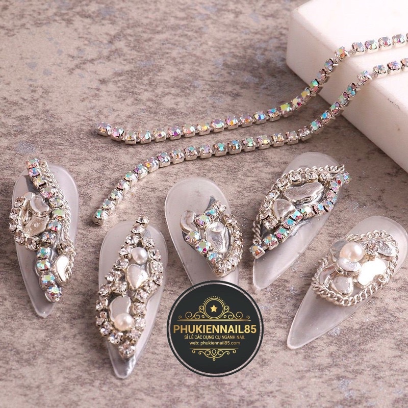 set dây đá trang trí móng