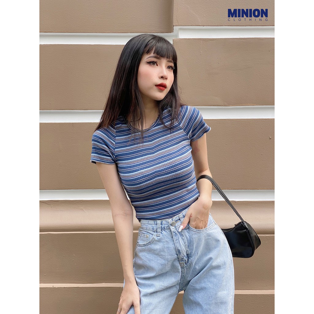 Áo thun kẻ Minion Clothing dáng croptop, dáng ôm, phong cách Ulzzang Streetwear Hàn Quốc A2804