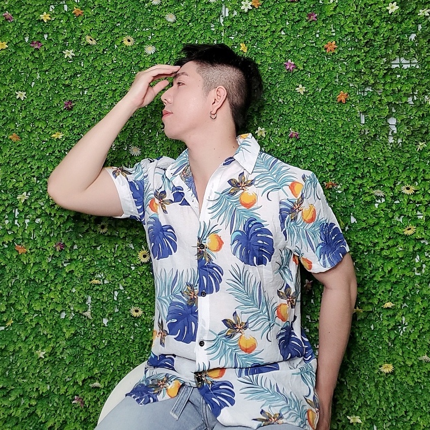 Áo sơ mi Hawaii đi biển mùa hè