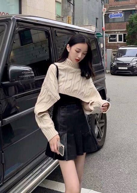 Áo len croptop cổ lọ tay phồng