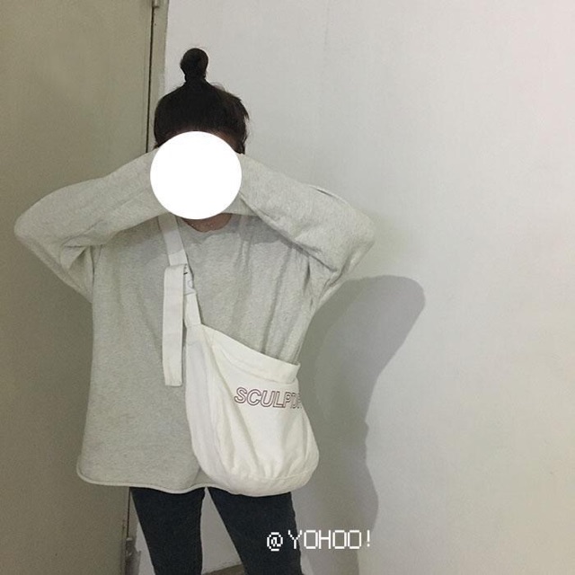Túi đeo chéo SCULPTOR màu trắng ulzzang quai có nịt Hàn (có sẵn, kèm hình thật)