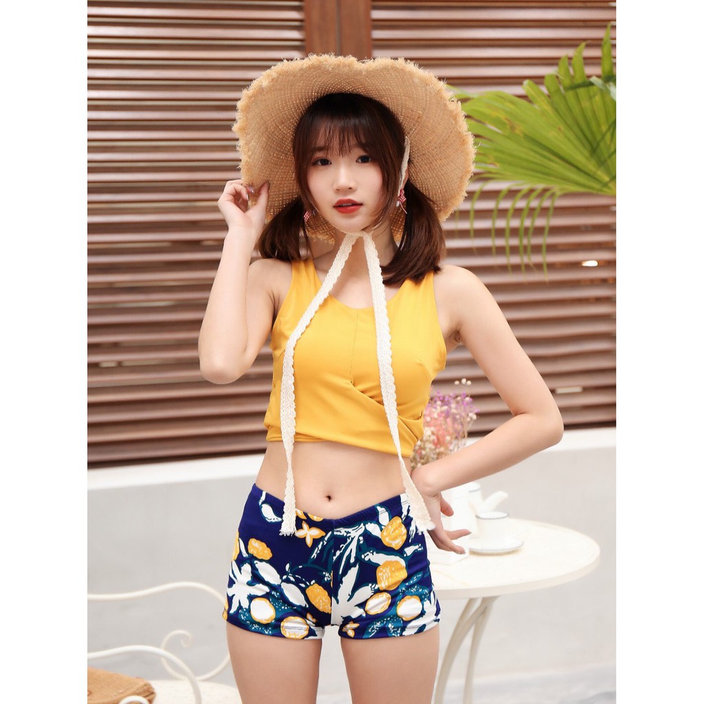 Bikini 3 chi tiết