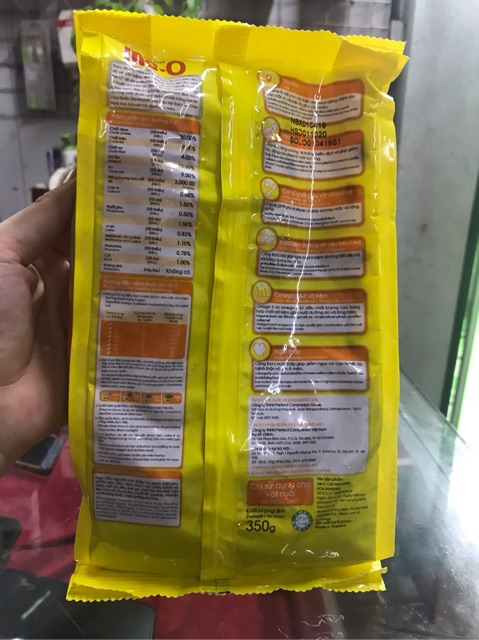 Combo 2 Gói Cám Mèo Me-O Vị Cá Thu