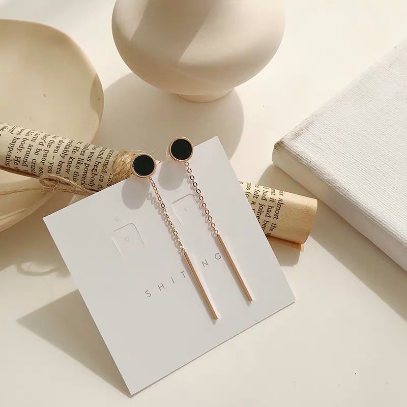 Bông tai thép titan mạ vàng hồng 18K hình tròn dáng dài màu đen phong cách Hàn Quốc dễ phối đồ cho nữ