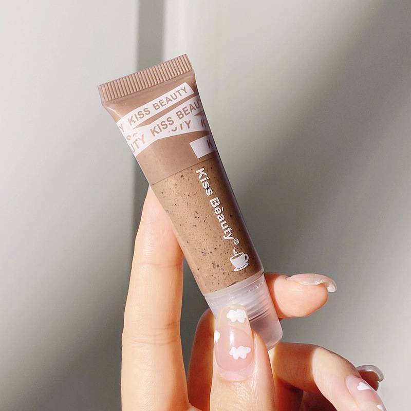 Son Dưỡng Kiss Beauty Tẩy Tế Bào Chết Dưỡng Ẩm Làm Sáng Đường Viền Môi