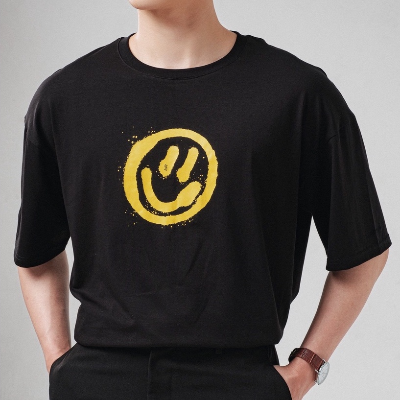 Áo phông nam nữ SSSTUTTER in hình mặt cười hàn quốc SSS SMILEY TEE