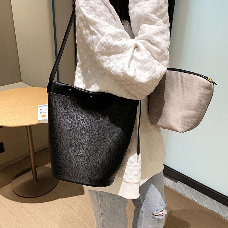 Túi Đeo Chéo Khóa Nam Châm Đa Năng Thời Trang Cho Nữ