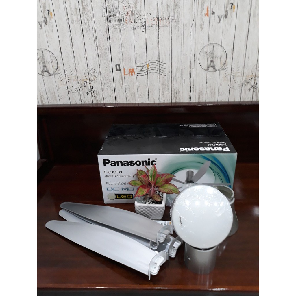 Quạt trần 5 cánh Panasonic F-60UFN