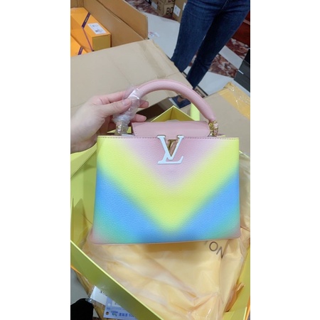 Túi W266-27 LV CPC màu loang xanh hồng vàng bản mới nhất nè♥️