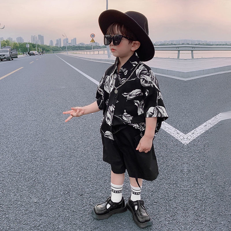 Set Áo Thun Ngắn Tay Và Quần Short Họa Tiết Hoa Thời Trang Cho Bé Trai