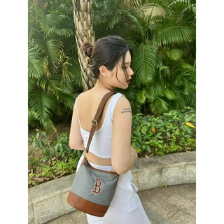 Túi đeo chéo nữ thời trang