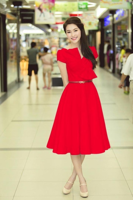 Hàng Thiết Kế - Đầm Xoè Hoa Hậu Thu Thảo Đủ Size