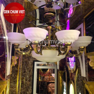 Đèn chùm cổ điển (Đã có bóng)
