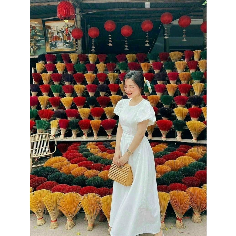 Đầm trắng đi biển cut lưng nhẹ nhàng nên thơ phong cách XUKA DRESS