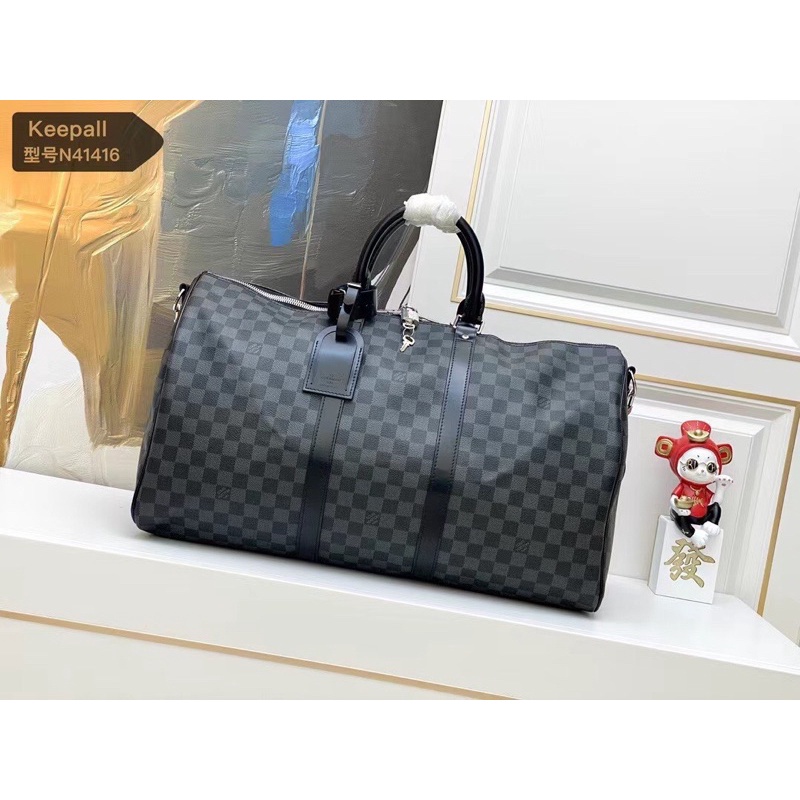 Túi Lv Keepall Bandouliere 50 Boston Bag da đanh dày, code đựng cả thế giới