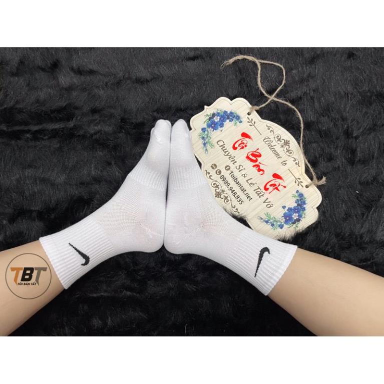 Tất Thể Thao , Tất Dệt Kim Nike