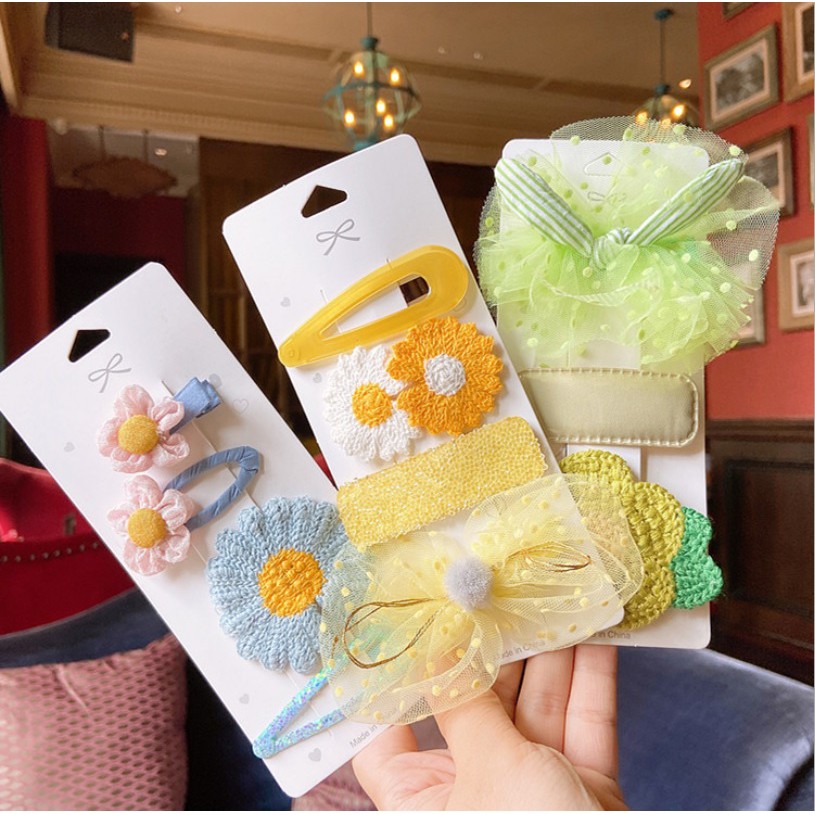 Set kẹp tóc họa tiết hoa cúc xinh xắn