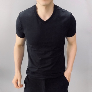 áo thun cổ tim trơn
