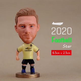 Tượng cầu thủ bóng đá Luke Shaw